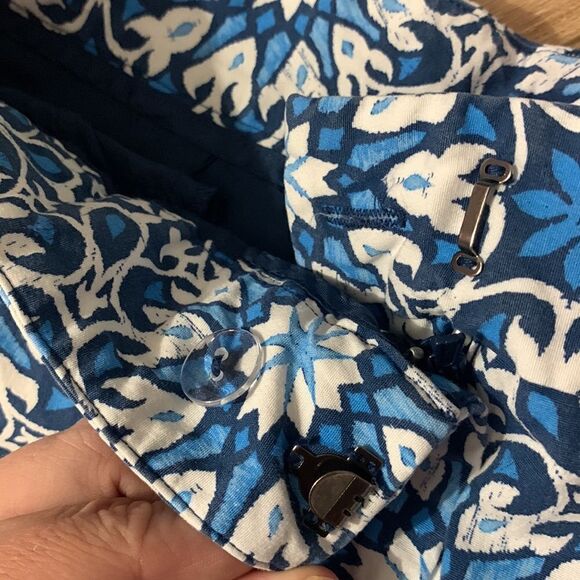 J.McLaughlin Patterned Shorts - Picture 3 of 10